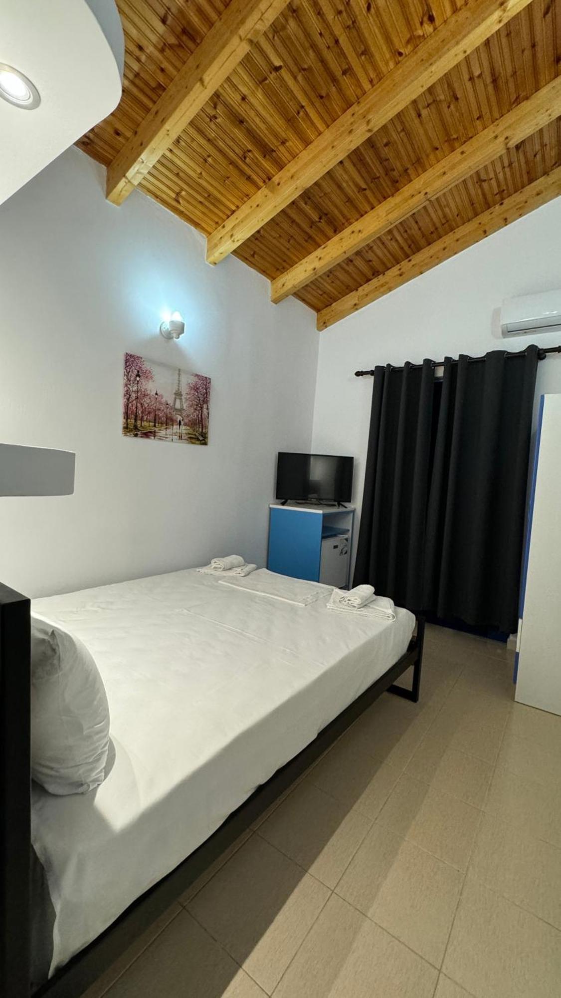 Itaka Summer Rooms Lukova Exterior foto