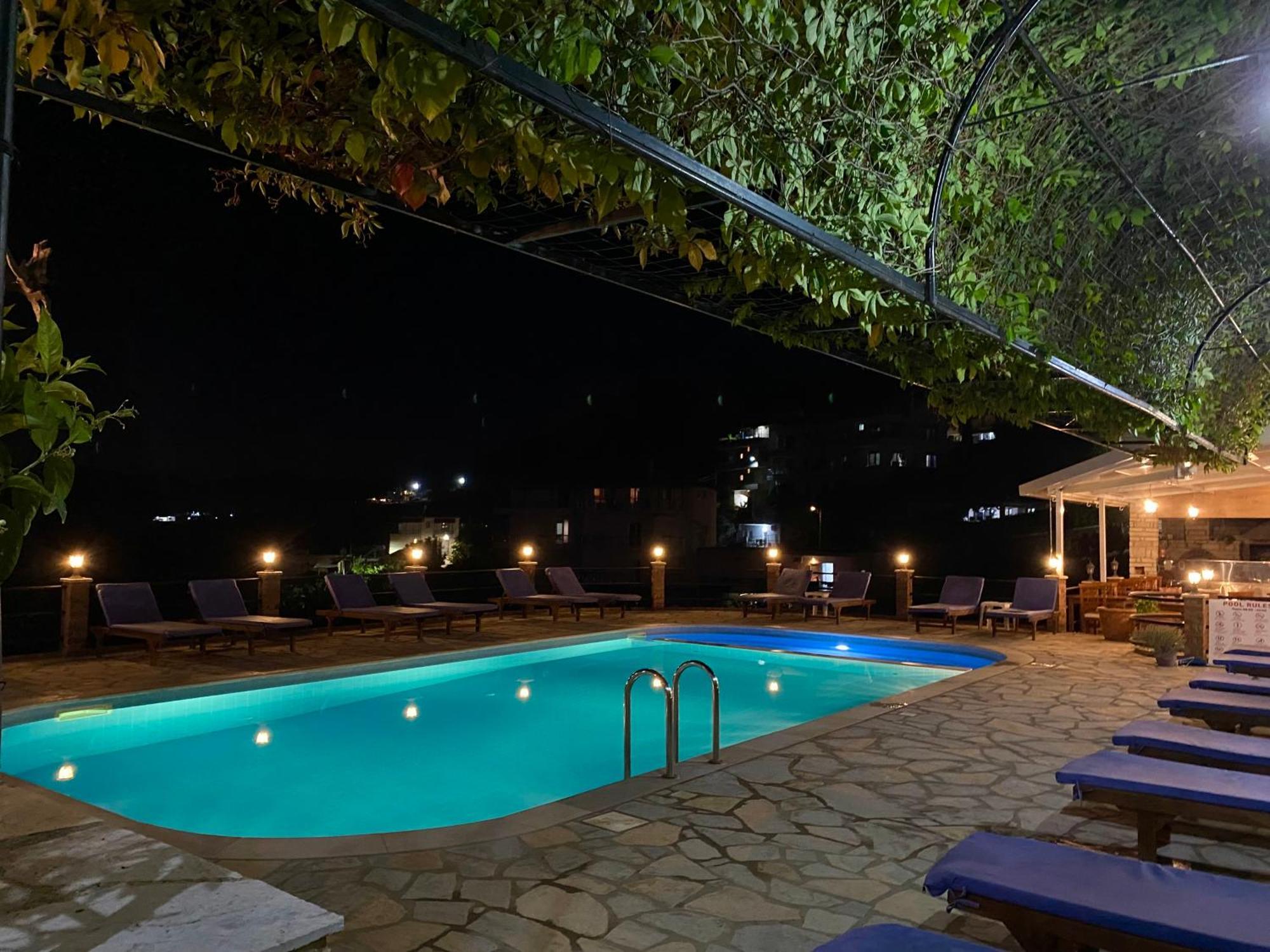 Itaka Summer Rooms Lukova Exterior foto